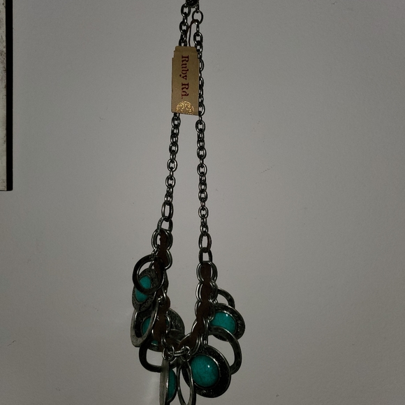 Necklace and matching earrings - Picture 3 of 4